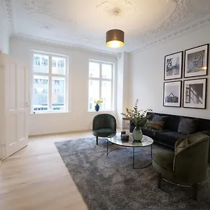Sanders King , Copenhague Danemark