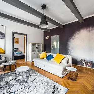 Dohany 1 2 Bedroom At Great Synagogue דירה